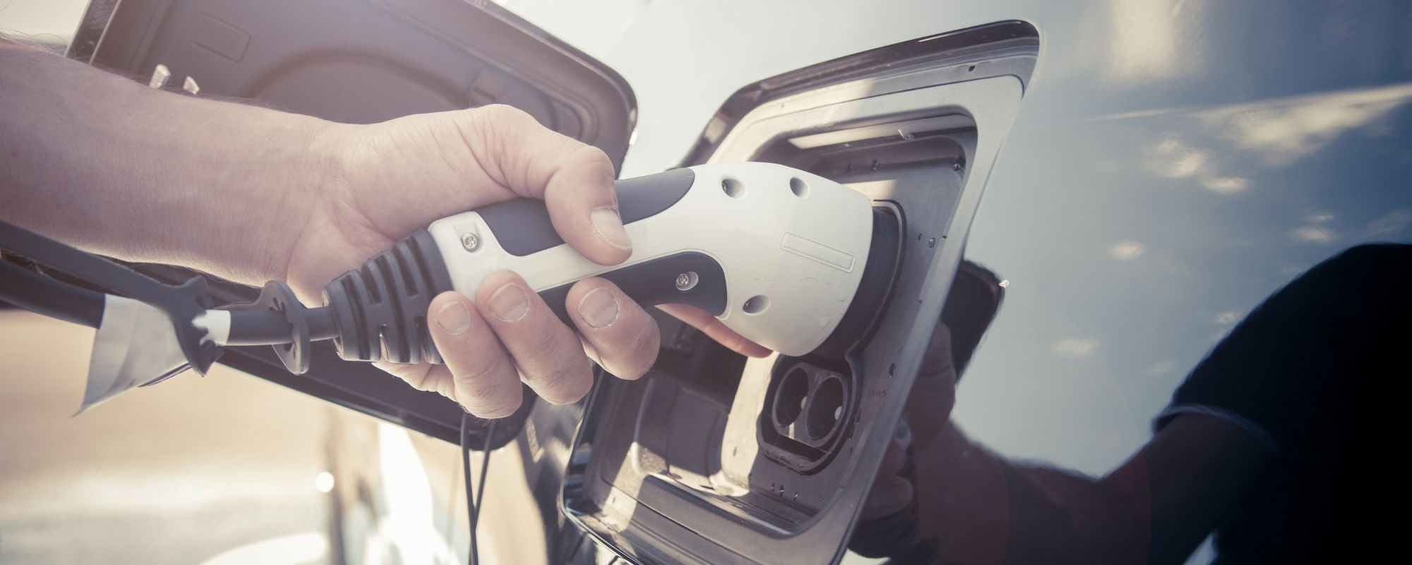 Une recharge de voiture électrique